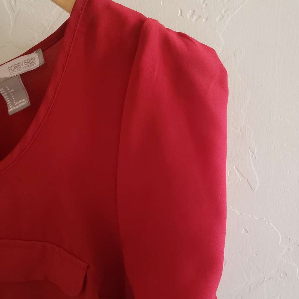 Red blouse - Picture 4 of 5